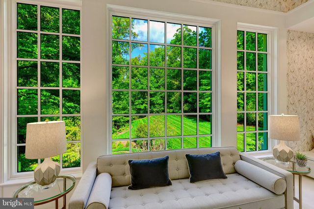 1110 BROOK VALLEY LN, Mclean, VA 22102
