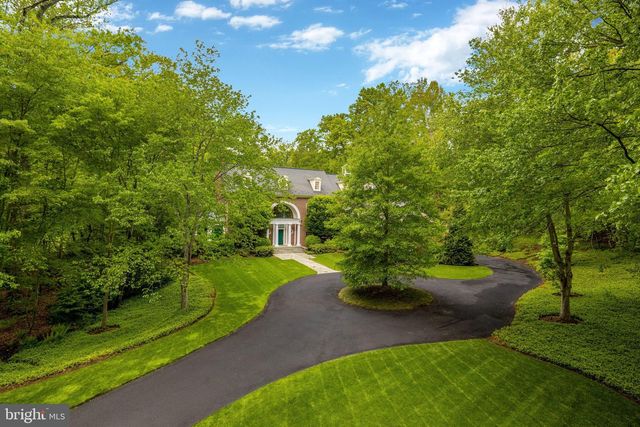 1110 BROOK VALLEY LN, Mclean, VA 22102