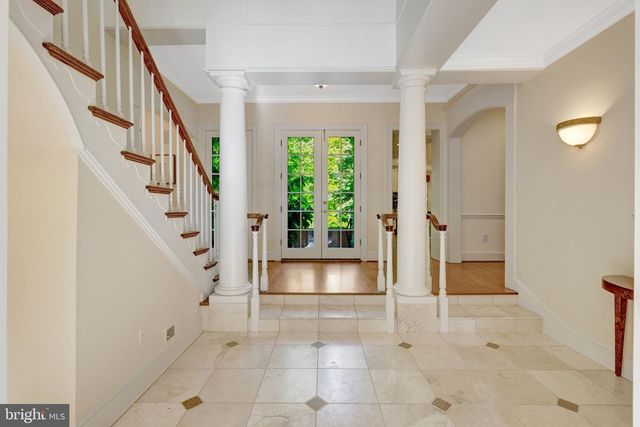1110 BROOK VALLEY LN, Mclean, VA 22102