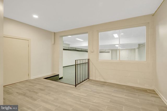 1110 BROOK VALLEY LN, Mclean, VA 22102