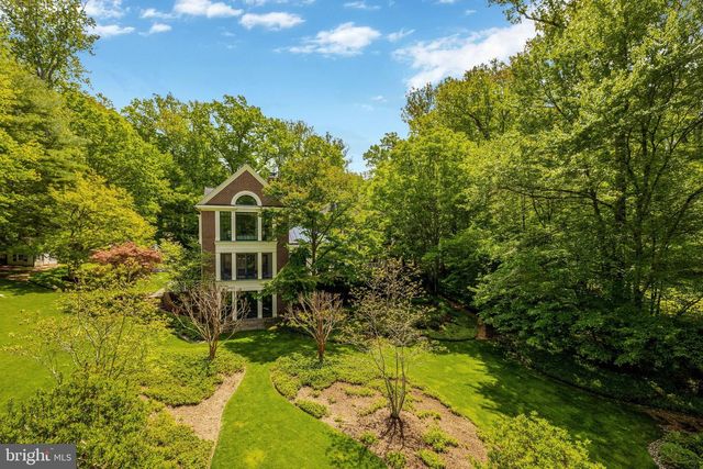 1110 BROOK VALLEY LN, Mclean, VA 22102
