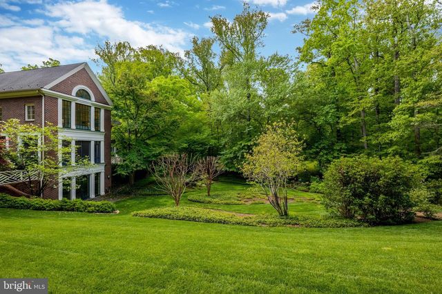 1110 BROOK VALLEY LN, Mclean, VA 22102