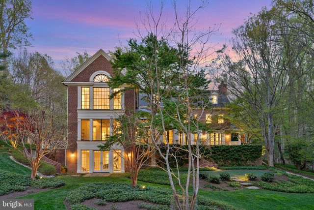 1110 BROOK VALLEY LN, Mclean, VA 22102