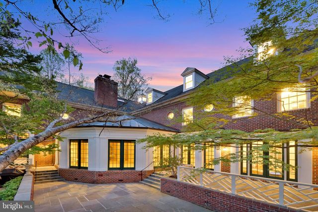 1110 BROOK VALLEY LN, Mclean, VA 22102