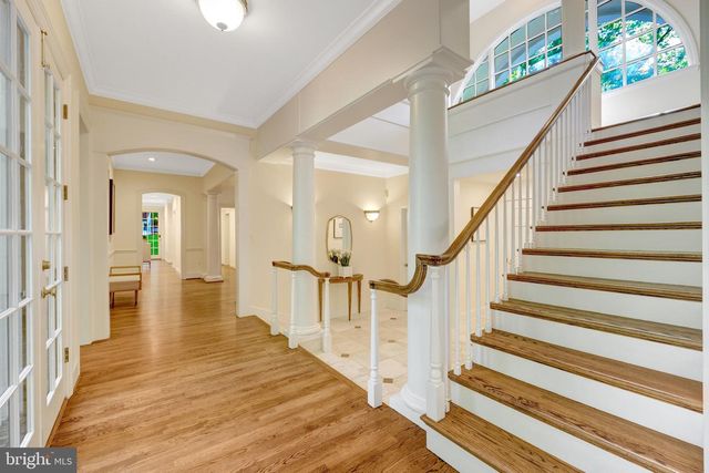 1110 BROOK VALLEY LN, Mclean, VA 22102