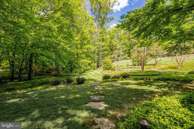 1110 BROOK VALLEY LN, Mclean, VA 22102