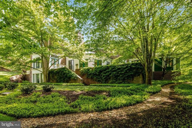 1110 BROOK VALLEY LN, Mclean, VA 22102
