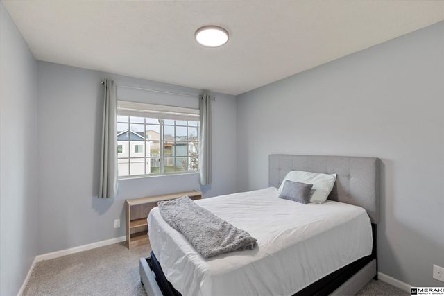 18707 Birchwood Avenue, Omaha, NE 68136