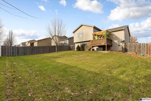 18707 Birchwood Avenue, Omaha, NE 68136