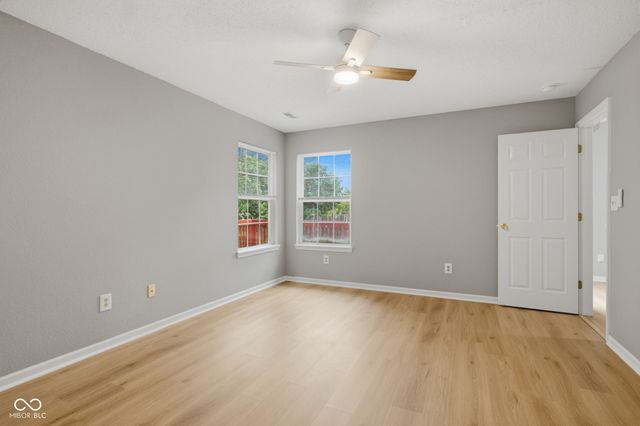 10293 Sun Gold Court, Fishers, IN 46037