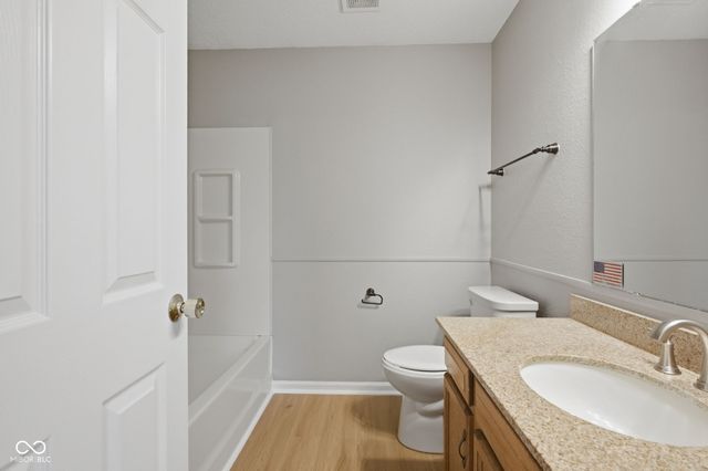 10293 Sun Gold Court, Fishers, IN 46037