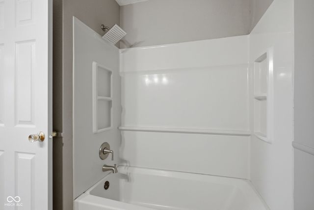10293 Sun Gold Court, Fishers, IN 46037