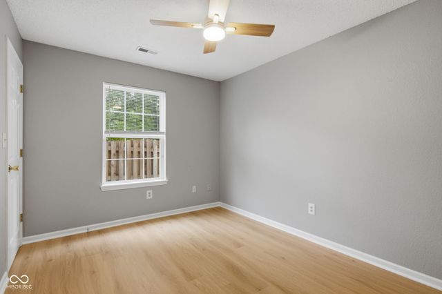 10293 Sun Gold Court, Fishers, IN 46037