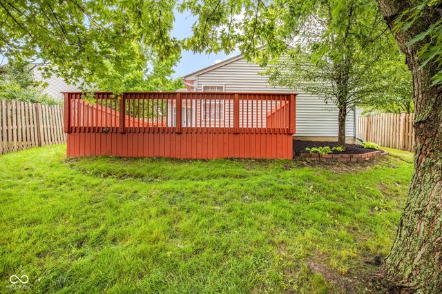 10293 Sun Gold Court, Fishers, IN 46037