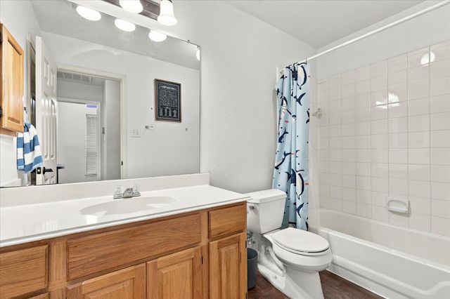 700 Summit Ridge, Lewisville, TX 75077