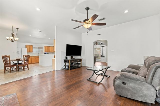 700 Summit Ridge, Lewisville, TX 75077