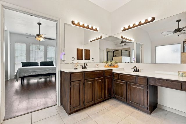 700 Summit Ridge, Lewisville, TX 75077