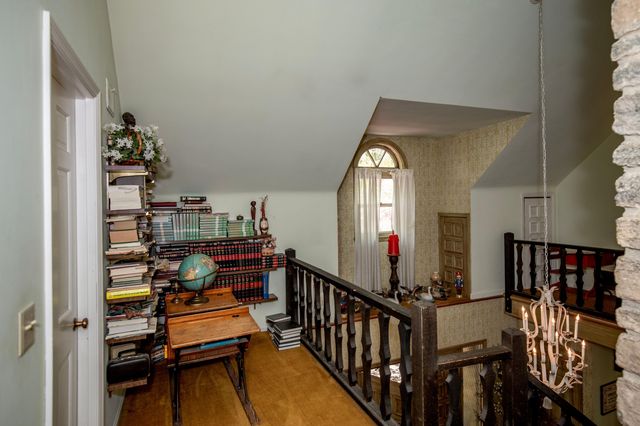 150 Shamrock Lane, Fort Thomas, KY 41075