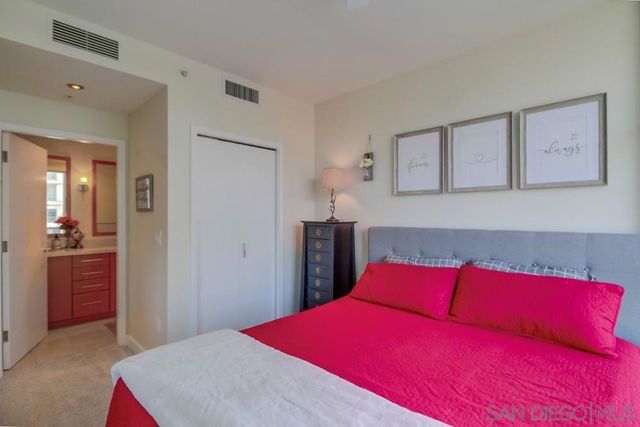 325 7th Ave 610, San Diego, CA 92101