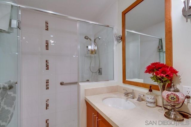 325 7th Ave 610, San Diego, CA 92101