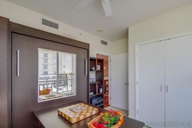 325 7th Ave 610, San Diego, CA 92101