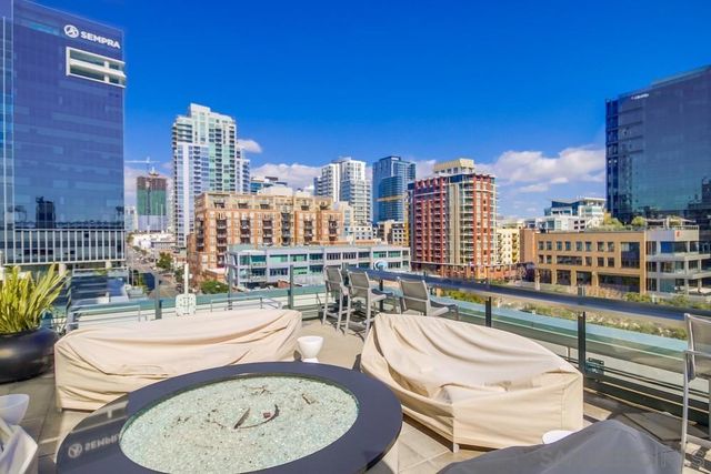 325 7th Ave 610, San Diego, CA 92101