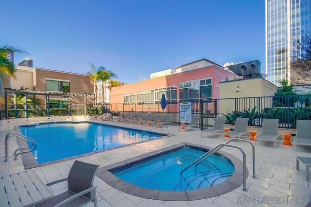 325 7th Ave 610, San Diego, CA 92101