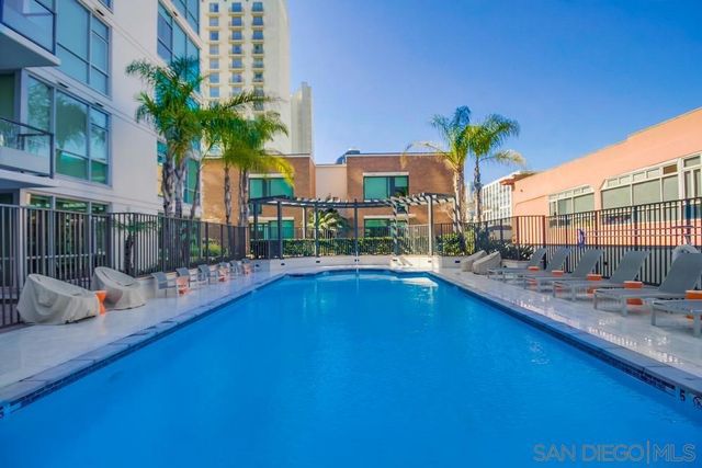 325 7th Ave 610, San Diego, CA 92101