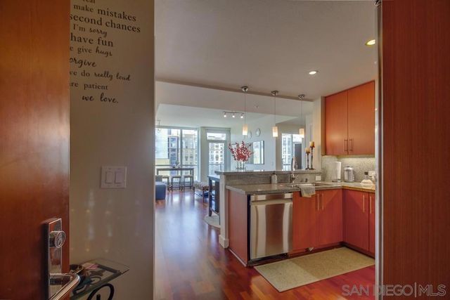 325 7th Ave 610, San Diego, CA 92101