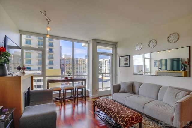 325 7th Ave 610, San Diego, CA 92101