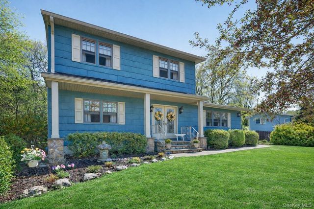 22 Thompson Drive, Washingtonville, NY 10992