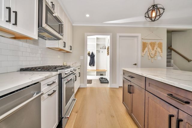 54 Williams Ave A, Boston, MA 02136