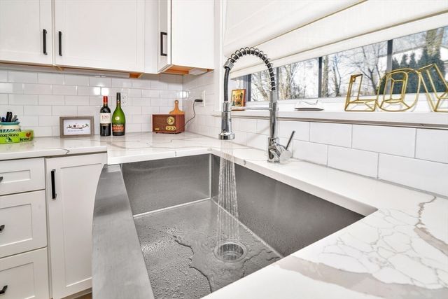 54 Williams Ave A, Boston, MA 02136