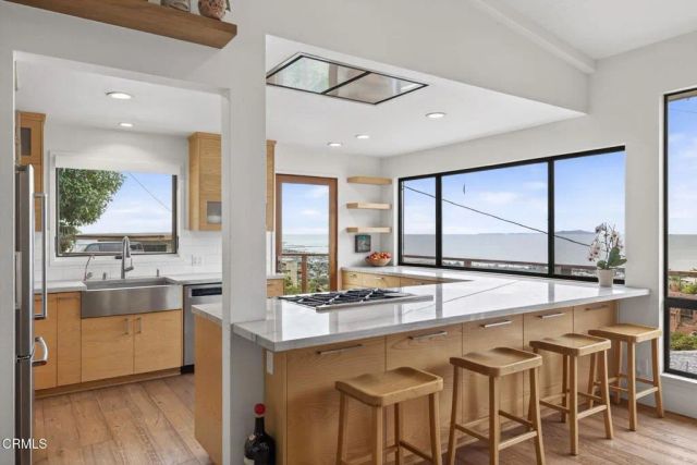 496 Lupine Way, Ventura, CA 93001