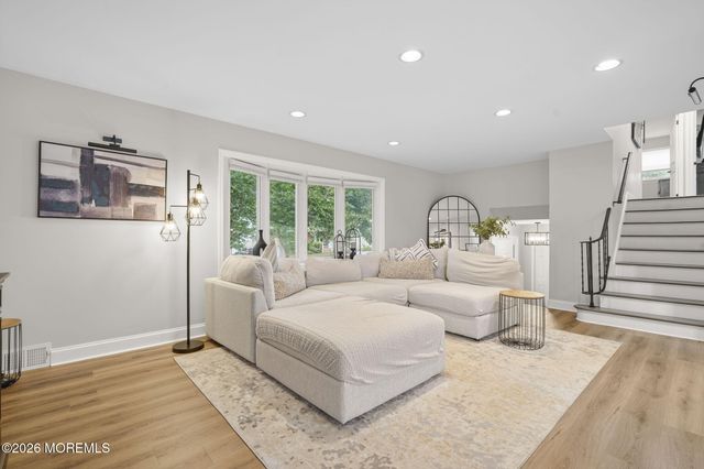 29 Alexander Avenue, Freehold, NJ 07728