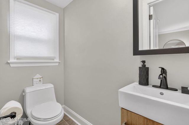 29 Alexander Avenue, Freehold, NJ 07728