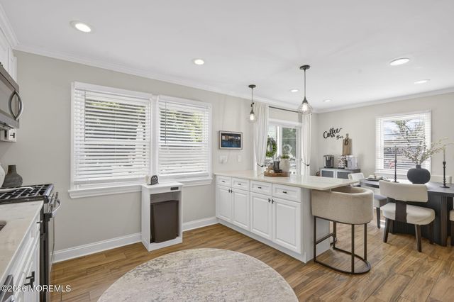 29 Alexander Avenue, Freehold, NJ 07728