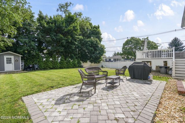 29 Alexander Avenue, Freehold, NJ 07728