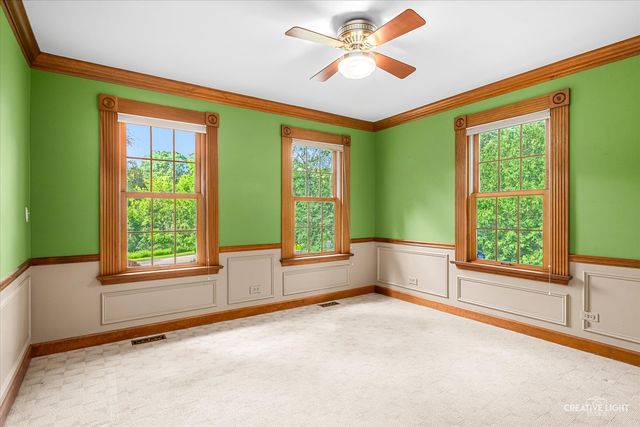 42W264 Hidden Springs Drive, St. Charles, IL 60175
