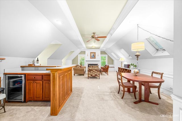 42W264 Hidden Springs Drive, St. Charles, IL 60175