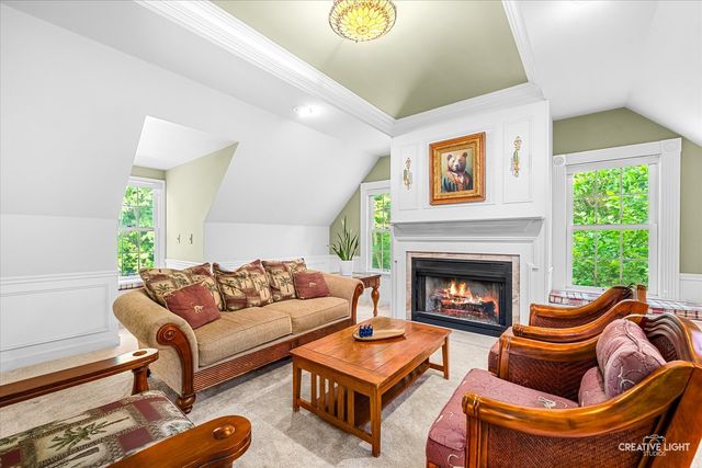 42W264 Hidden Springs Drive, St. Charles, IL 60175