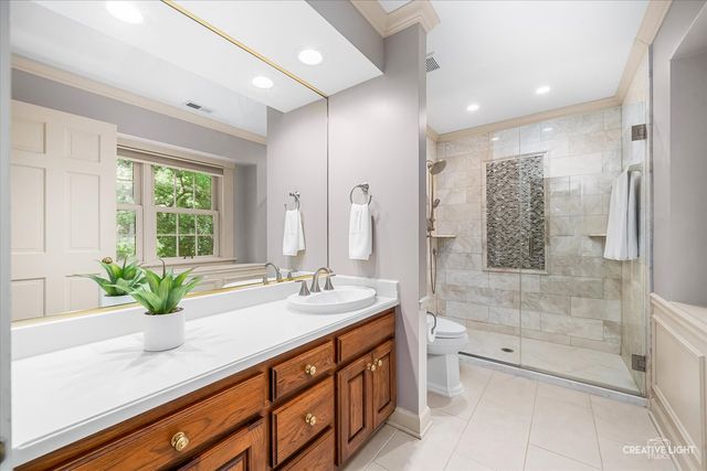 42W264 Hidden Springs Drive, St. Charles, IL 60175