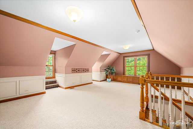 42W264 Hidden Springs Drive, St. Charles, IL 60175