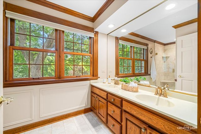 42W264 Hidden Springs Drive, St. Charles, IL 60175