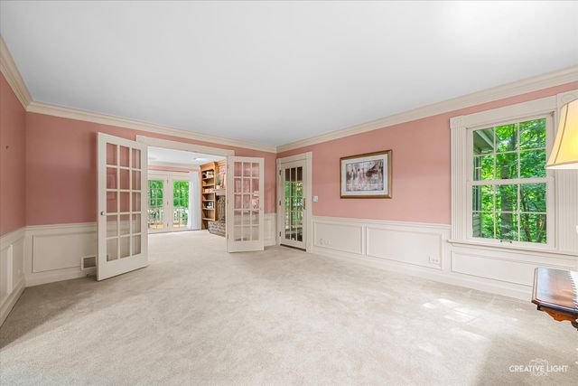42W264 Hidden Springs Drive, St. Charles, IL 60175