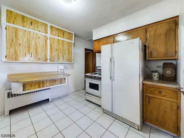 834 Amboy Ave, Edison Twp., NJ 08837