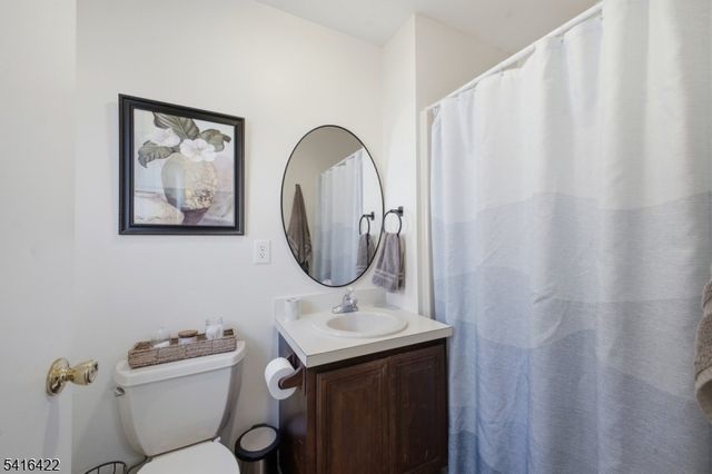 7 Summer Ln, Knowlton Twp., NJ 07832