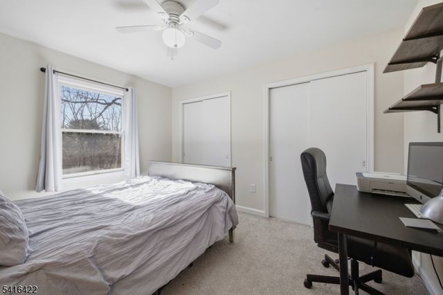 7 Summer Ln, Knowlton Twp., NJ 07832