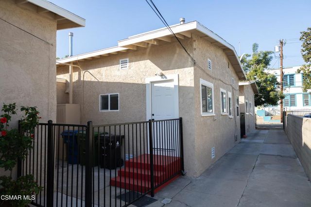 1132 Mariposa Avenue, Los Angeles, CA 90029
