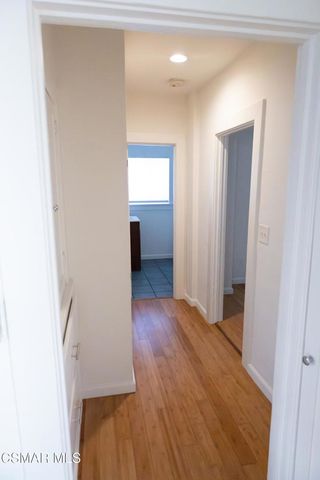 1132 Mariposa Avenue, Los Angeles, CA 90029